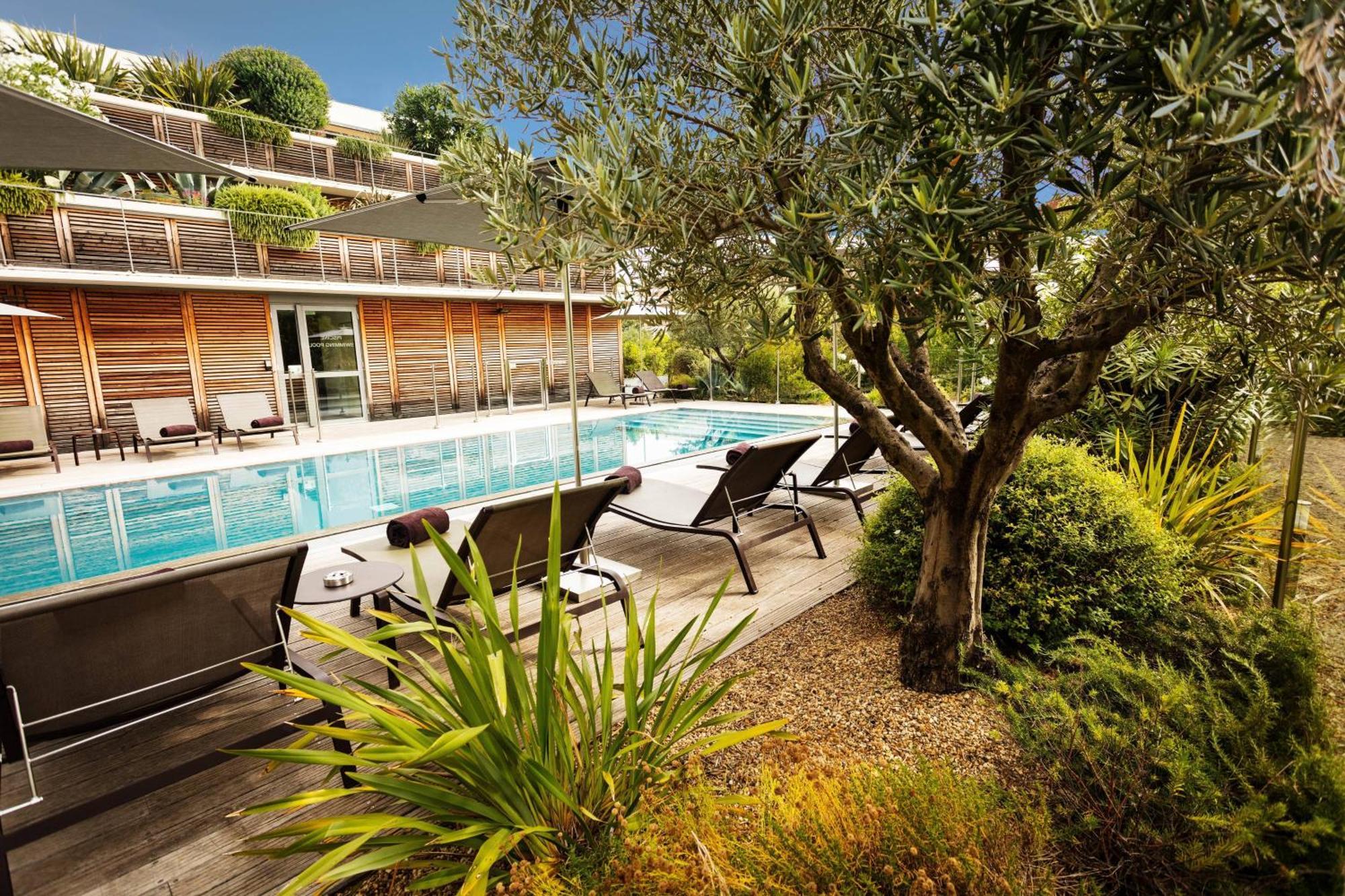 Courtyard By Marriott Montpellier Hotel Exterior foto